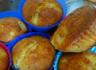 Muffins μήλου εύκολα χωρίς μίξερ για όλες τις ώρες