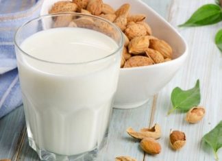 Γάλα αμυγδάλου: Η θανάσιμη αλήθεια που κρύβει. Τι σκοτώνει