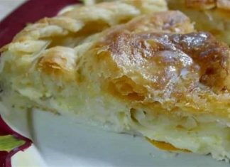 Η πιο νόστιμη τυρόπιτα με σιμιγδαλόκρεμα