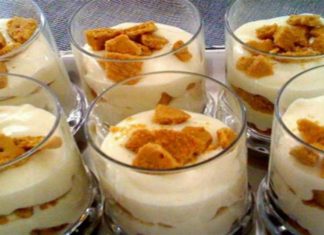 Δροσερό γλυκό με ζαχαρούχο γάλα, γιαούρτι και άλλα 2 υλικά