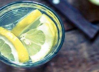 7 σερί μέρες πίνει κάθε πρωί ένα ποτήρι νερό με λεμόνι: Μια εβδομάδα μετά μεταμορφώνεται!