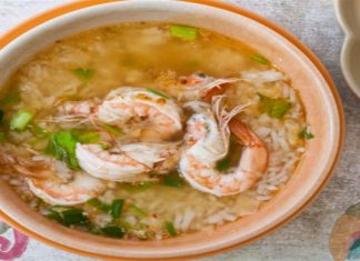 Γαριδόσουπα από την Βέφα Αλεξιάδου – Προσοχή στο λεμόνι