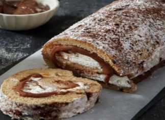 Κορμός πραλίνας από την Αργυρώ Μπαρμπαρίγου για να τους «τρελάνεις» όλους – Το μυστικό είναι στην κανέλα