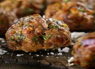 Το μπαχαρικό που απαγορεύεται δια ροπάλου να βάλετε στα μπιφτέκια σας