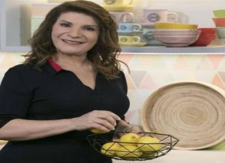 Γαρίδες, ντομάτα και ελαιόλαδο για την πιο κορυφαία συνταγή της Αργυρώς Μπαρμπαρίγου – Είναι “κόλαση”