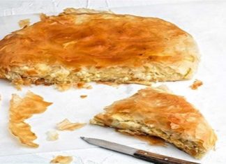 Κάνει “θραύση” η αναποδογυριστή τυρόπιτα της Αργυρώς Μπαρμπαρίγου