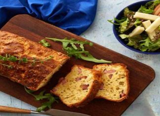 Ξεχάστε τα γλυκά κέικ – Η Αργυρώ Μπαρμπαρίγου μας φτιάχνει αλμυρό με ζαμπόν και τυρί