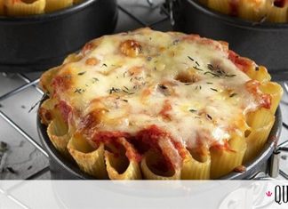 Η συνταγή της ημέρας: Ατομικές πίτες ζυμαρικών