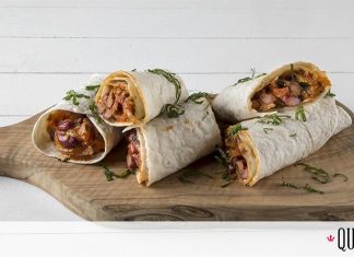 Το βράδυ τρώμε τορτίγια γεμιστή με κόκκινα φασόλια