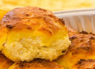 Τυρόπιτα… χαρούμενη με 3 μόνο υλικά