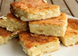 Η πιο εύκολη και λαχταριστή τυρόπιτα στο τσακ μπαμ