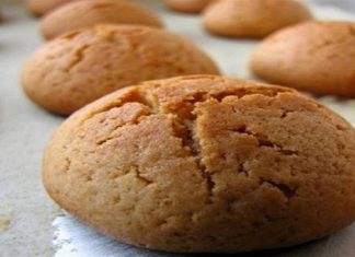 Μία εύκολη συνταγή: Νηστίσιμα κουλουράκια με λάδι και κανέλα!