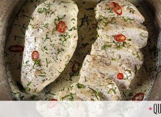 Φτιάξε κοτόπουλο αλά κρεμ με μόλις 4 υλικά, όπως ο Άκης Πετρετζίκης