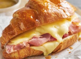 Γρήγορη συνταγή για τα πιο νόστιμα κι αφράτα κρουασάν για να έχετε τέλειο πρωινό όλη την εβδομάδα