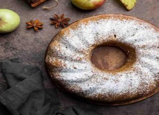 Πεντανόστιμο κέικ μήλου με κανέλα – Η συνταγή που θα κάνει το σπίτι σας να μοσχοβολάει