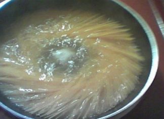 Σεφ αποκαλύπτει το μυστικό του για τα πιο τέλεια μακαρόνια που φάγατε ποτέ