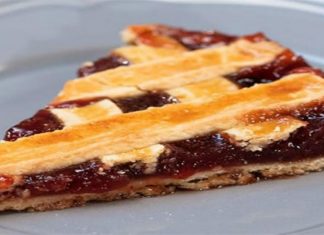 Βέφα Αλεξιάδου: Πάστα φλώρα με μαρμελάδα μήλο – κανέλα! Από τις πρώτες συνταγές της που έκαναν επιτυχία!