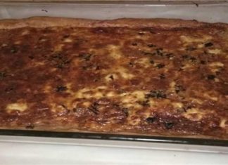 Τυρόπιτα λαχταριστή… σαν πίτσα σε 5 κινήσεις