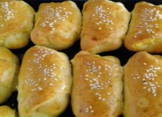Νόστιμα τυροπιτάκια από τη γιαγιά – Η απόλυτη συνταγή