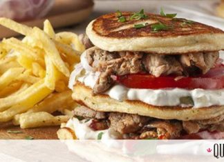 Συνταγή για αλμυρά pancakes με γύρο κοτόπουλου