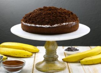 Η καλύτερη συνταγή για το πιο τέλειο κέικ σοκολάτας που φάγατε ποτέ – Το μυστικό κρύβεται στις μπανάνες!