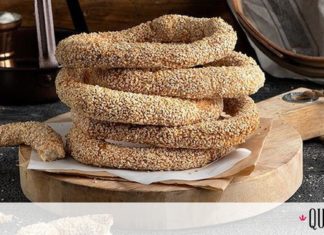 Ο Άκης Πετρετζίκης φτιάχνει τα καλύτερα κουλούρια Θεσσαλονίκης