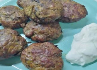 Μπιφτέκια με καρότο και μανιτάρια