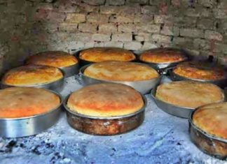 Μοσχομύρισε ελληνική παράδοση – Χωριάτικο ζυμωτό ψωμί με προζύμι