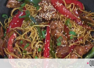 Έχεις δοκιμάσει stir fry με κοτόπουλο από τον Άκη;