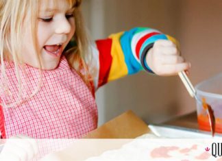 Πανεύκολη ζύμη για πίτσα με γιαούρτι και ένα ακόμα υλικό (vid)