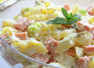 Συνταγή: Πατατοσαλάτα με πάριζα και γιαούρτι!