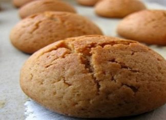 Μία εύκολη συνταγή: Νηστίσιμα κουλουράκια με λάδι και κανέλα!