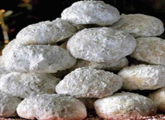 Κλασικοί κουραμπιέδες από την Βέφα Αλεξιάδου – Συνταγή για 50 με 60 κομμάτια