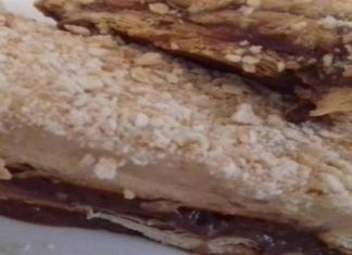 Ανάλαφρο γλυκό ψυγείου σαν Μιλφέιγ – Η πιο ελαφριά συνταγή