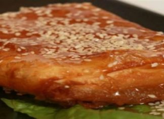 Λαχταριστή μελοτυρόπιτα – Εύκολη και γρήγορη συνταγή