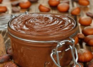 Η τέλεια πραλίνα για το πρωινό σας με ζαχαρούχο γάλα