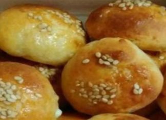 Φτιάξτε τυροπιτάκια παραλίας μέσα σε 15 λεπτά – Η απόλυτη συνταγή