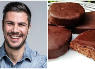 Γλυκία Συνταγή για σπιτικές καριόκες από τον Άκη Πετρετζίκη,να Γλύφετε τα Δάχτυλα σας!