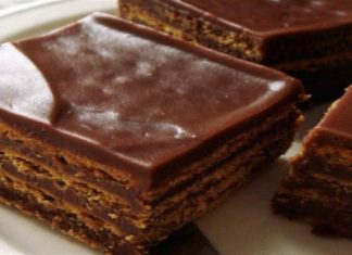 Αφράτο μπισκοτογλυκό με nutella! Έχει μόνο 5 υλικά!