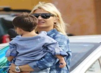 Το απίστευτο ρόφημα που πίνει η Φαίη Σκορδά στο σπίτι με τα παιδιά της – Η “μυστική” συνταγή