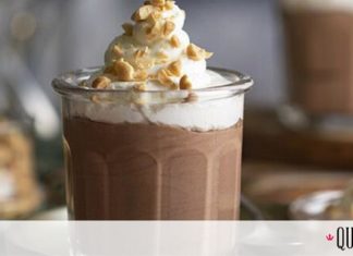 Άκης Πετρετζίκης: Μους φιστικοβούτυρο