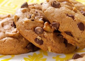 Συνταγή για νηστίσιμα cookies με κομματάκια σοκολάτας