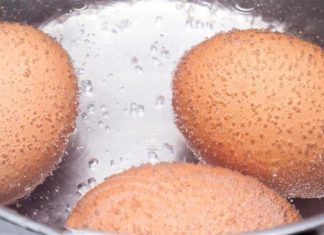 Δείτε ΤΙ θα Συμβεί στο Σώμα σας αν ξεκινήσετε να τρώτε τρία Αβγά κάθε μέρα. Δεν πάει το Μυαλό σας!