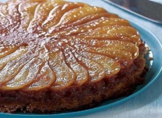 Ανάποδη νηστίσιμη μηλόπιτα με κανέλα – Χωρίς βούτυρο, αυγά και ζάχαρη