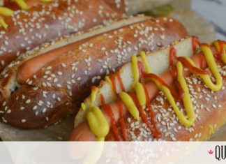 Έτσι θα φτιάξεις Hot Dog με σπιτικά ψωμάκια