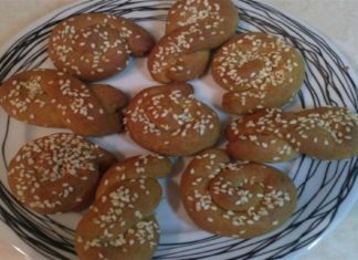 Φτιάξτε κουλουράκια με πορτοκάλι και κανέλα – Είναι πολύ υγιεινά