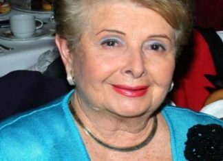 Βέφα Αλεξιάδου: Κεφτεδάκια κοκκινιστά από την Πόλη στο πιάτο σας! Βάλτε κανέλα, τους πάει!