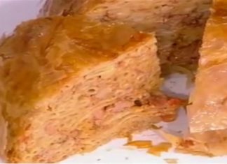 Παστίτσιο σε φύλλο κρούστας με τυριά και αλλαντικά! (Video)