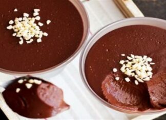 Πανεύκολη κρεμώδης πουτίγκα σοκολάτας