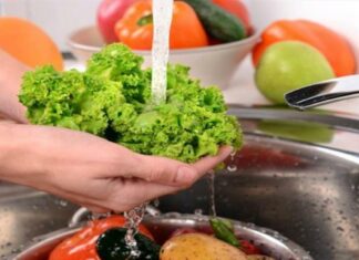 Φρούτα: Πώς πρέπει να πλένονται ανάλογα με το είδος τους